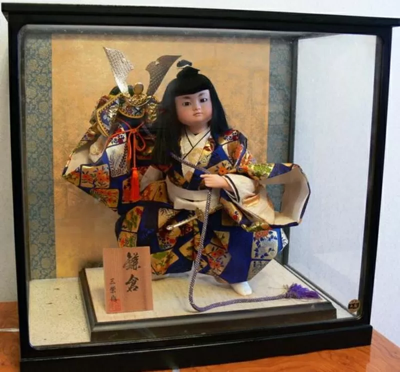   Продаю японскую куклу - воин самурай 