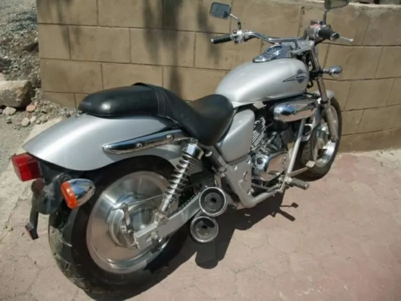 Продам мотоцикл Honda Magna V Twin 
