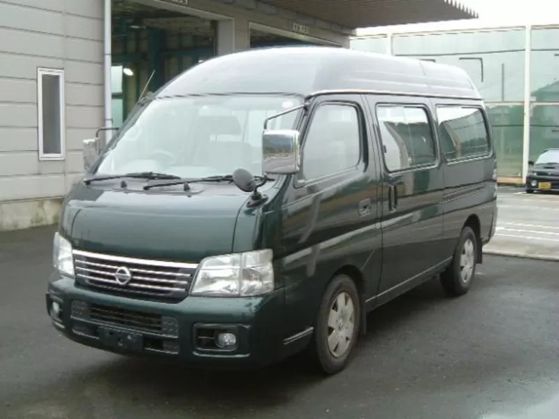 Nissan Caravan 2003год,  бензин,  2, 4литра, 
